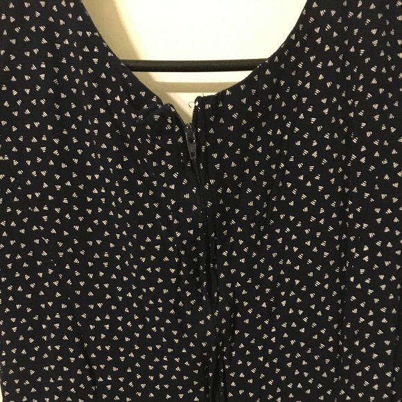 Expo polkadot jumpsuit (size 6) - Picture 4 of 5